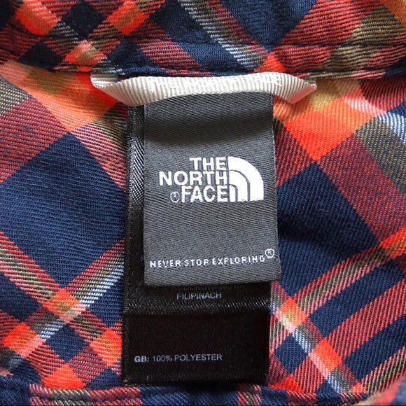 The North Face Plaid Long Sleeve Button Down - Picture 4 of 10